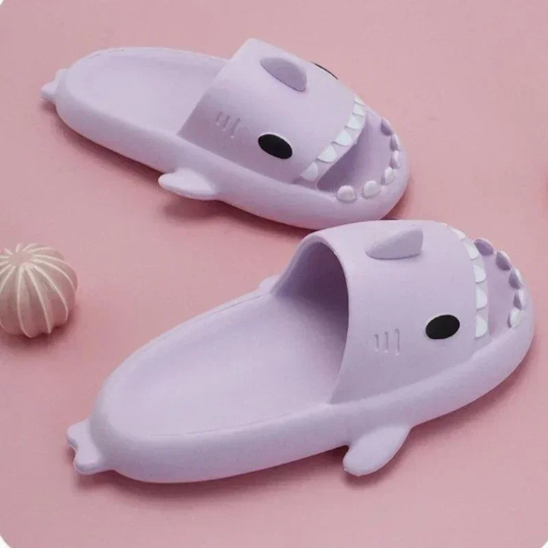 Summer Slippers Shark Slides Outdoor Women Shoes Flip Flops Men Couples Cartoon Eva Shoes Bathroom Non-Slip Sandals