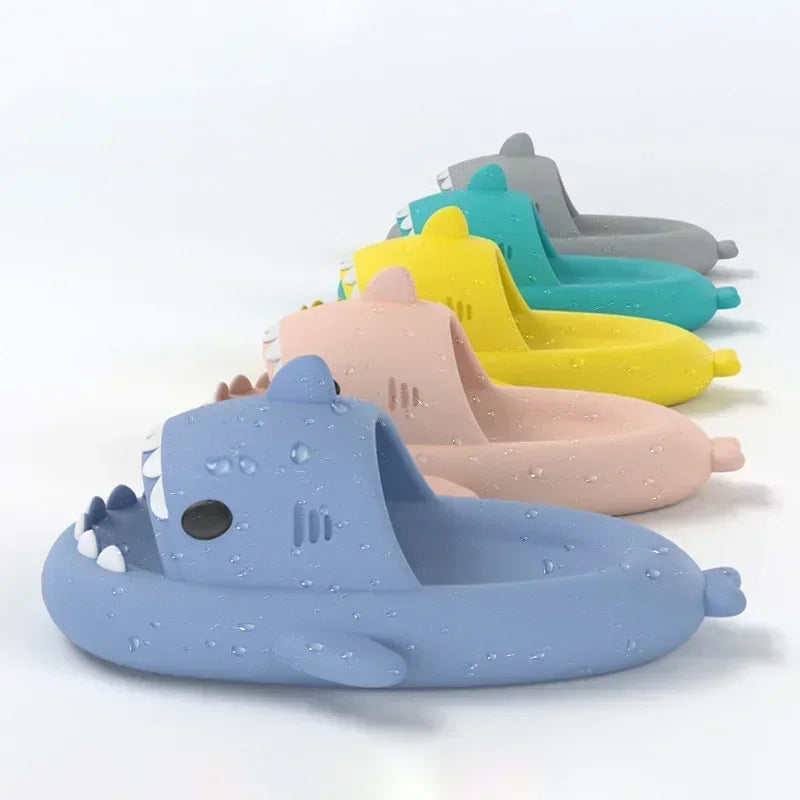 Summer Slippers Shark Slides Outdoor Women Shoes Flip Flops Men Couples Cartoon Eva Shoes Bathroom Non-Slip Sandals