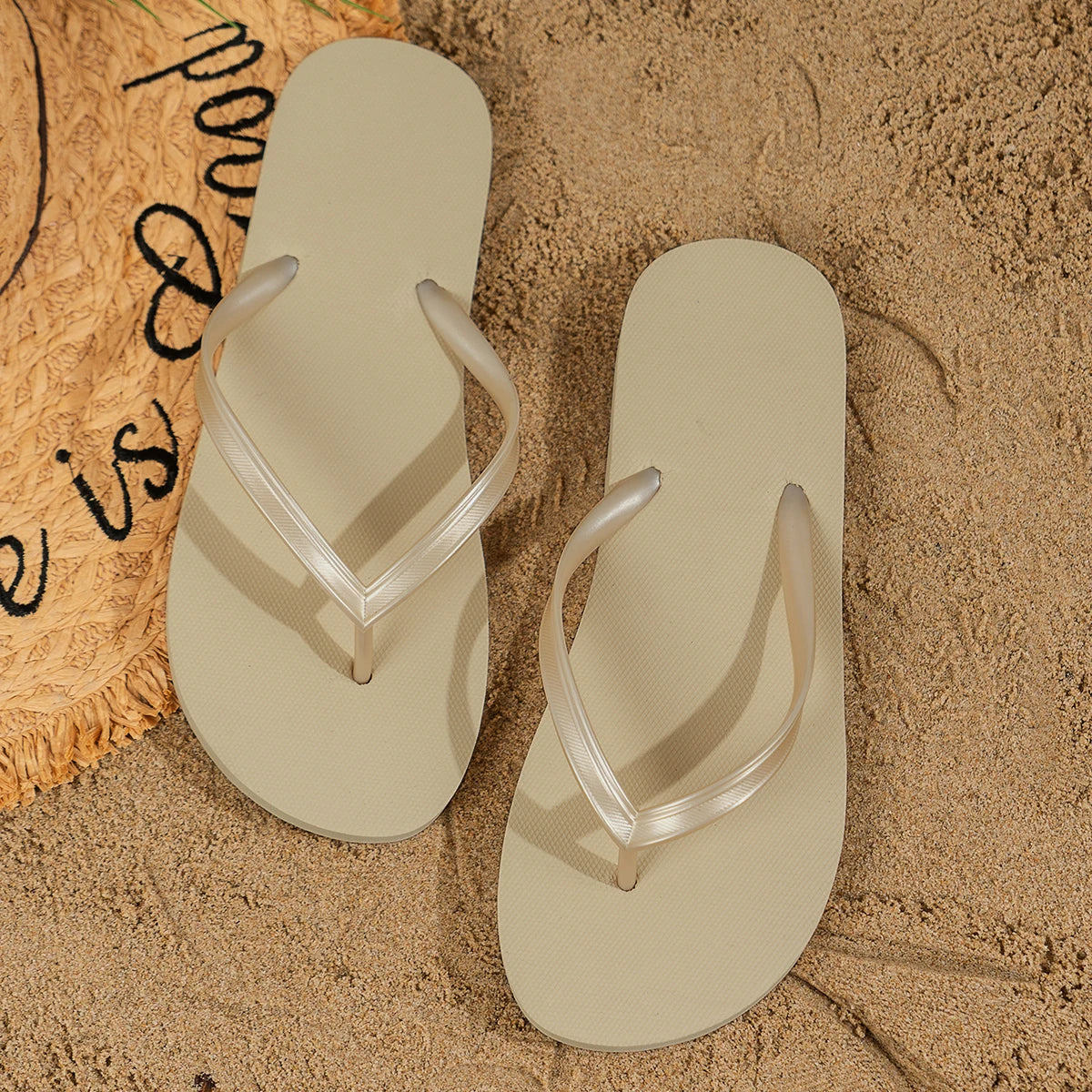 Women's summer casual solid colour lightweight comfortable non-slip bathroom beach pool EVA round head flat bottom flip-flops
